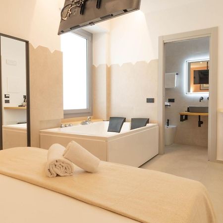 Sardinian Days - Suites & Rooms Cagliari Esterno foto