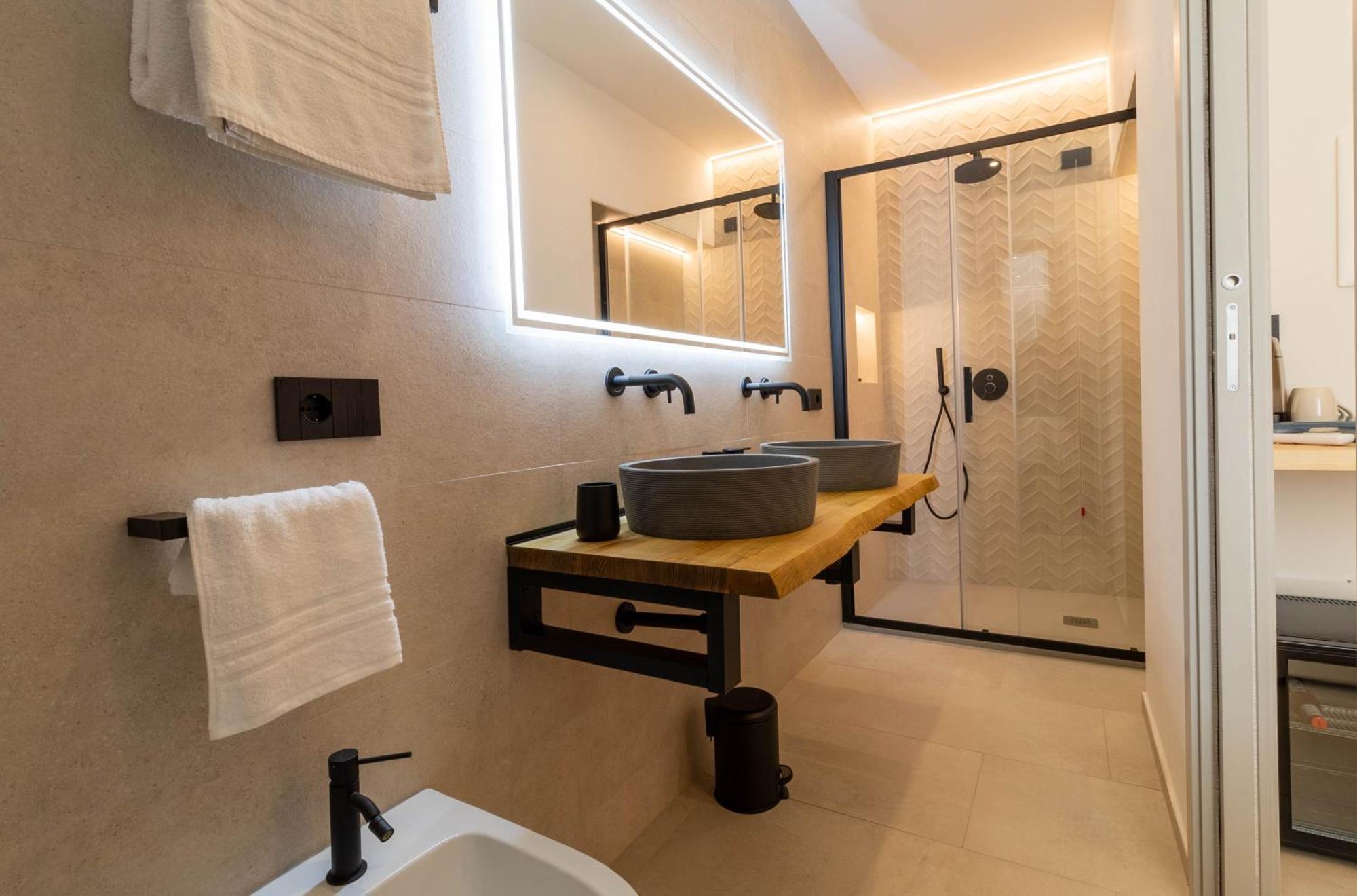 Sardinian Days - Suites & Rooms Cagliari Esterno foto