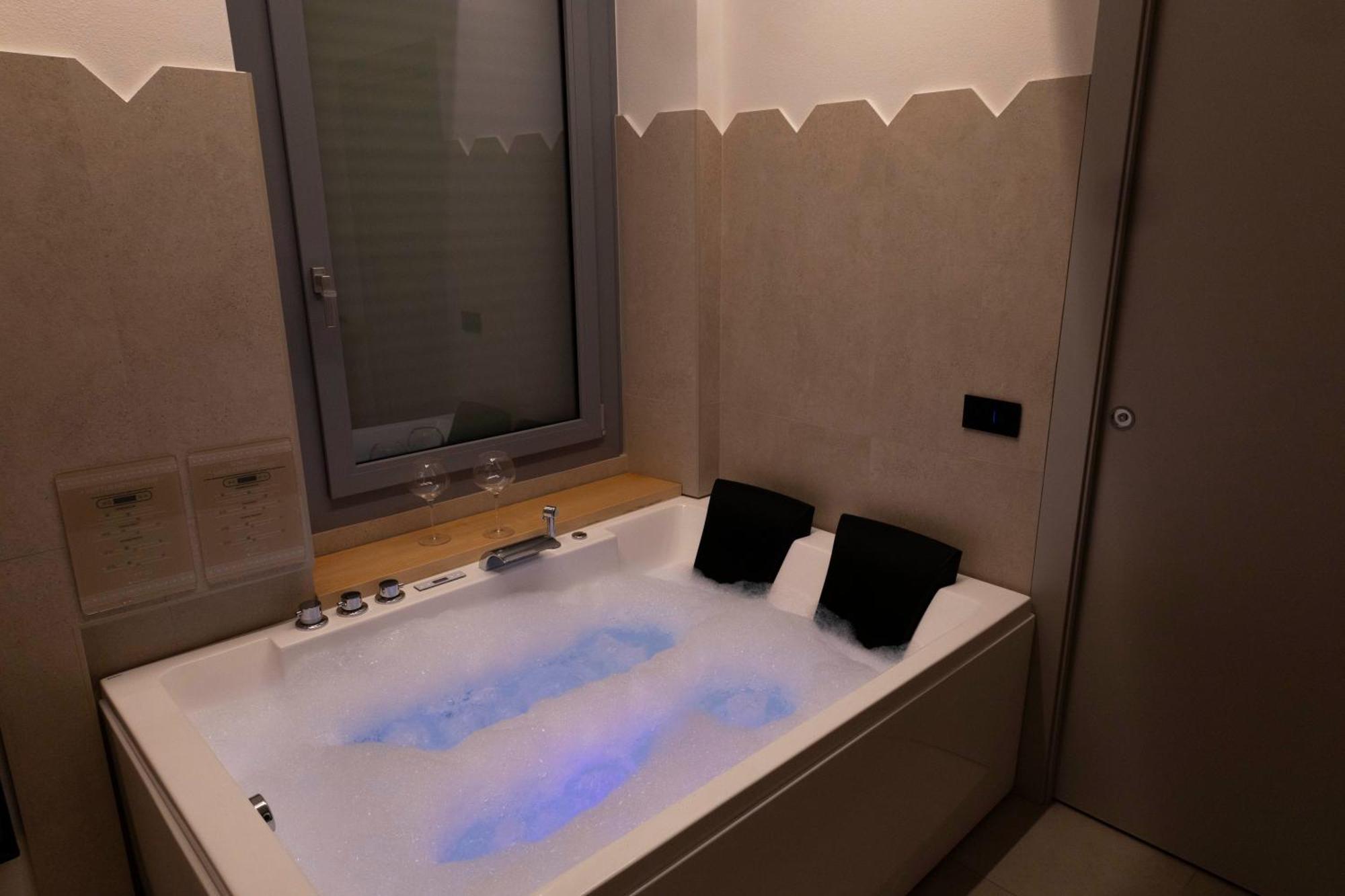 Sardinian Days - Suites & Rooms Cagliari Esterno foto