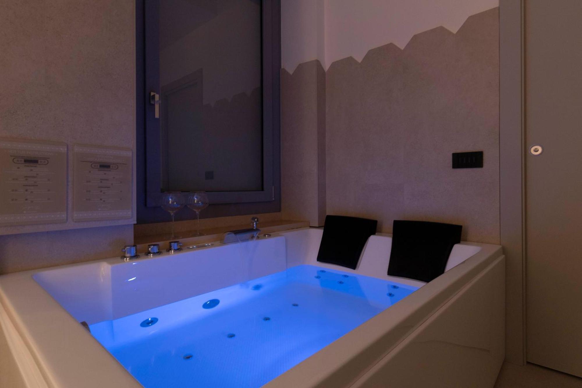 Sardinian Days - Suites & Rooms Cagliari Esterno foto